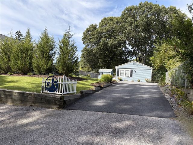 103 Darrow Drive, Warwick, RI 02886