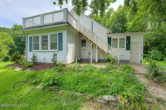 1536 Eskridge Ln, Louisville, KY 40216