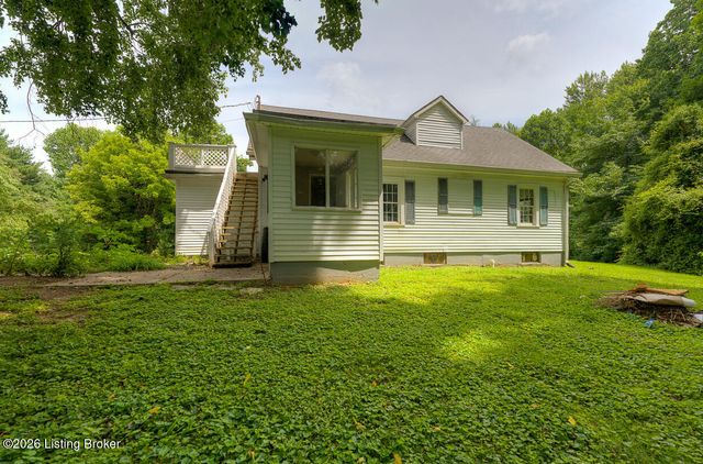 1536 Eskridge Ln, Louisville, KY 40216