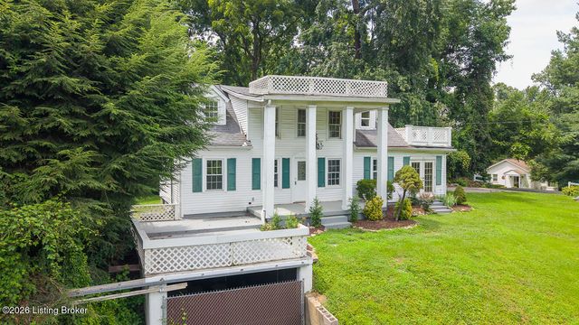 1536 Eskridge Ln, Louisville, KY 40216
