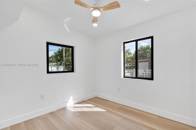 3621 SW 48th Ave, West Park, FL 33023