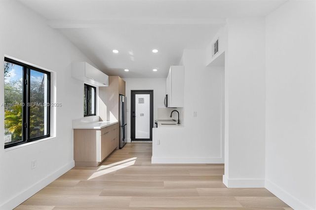 3621 SW 48th Ave, West Park, FL 33023