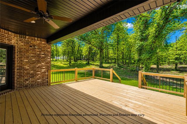 5121 S Pleasant Valley, Gentry, AR 72734