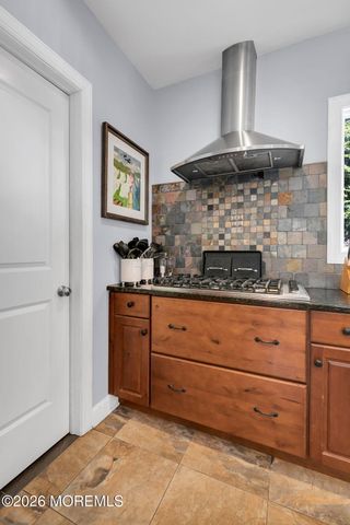 204 Pine Place, Red Bank, NJ 07701