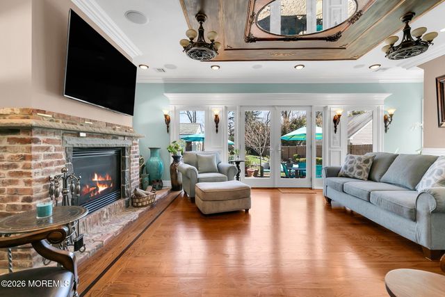 204 Pine Place, Red Bank, NJ 07701