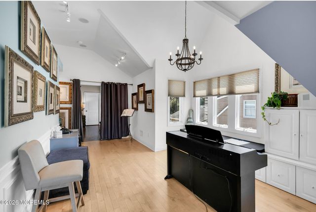 204 Pine Place, Red Bank, NJ 07701