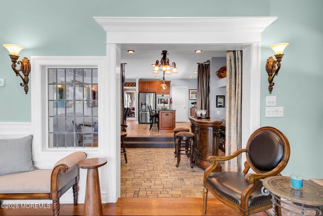 204 Pine Place, Red Bank, NJ 07701