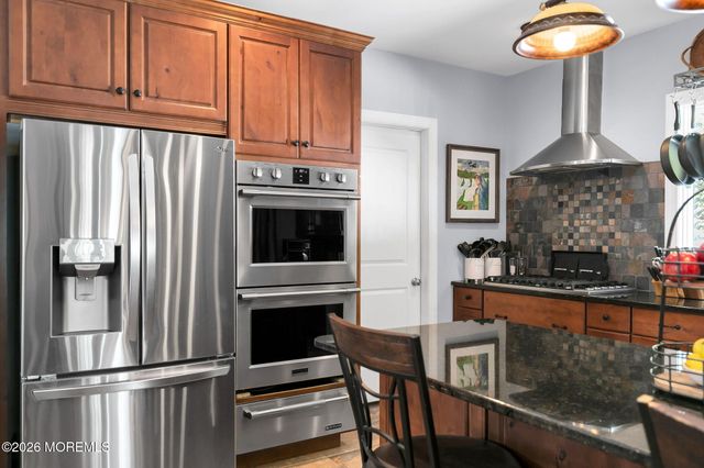 204 Pine Place, Red Bank, NJ 07701