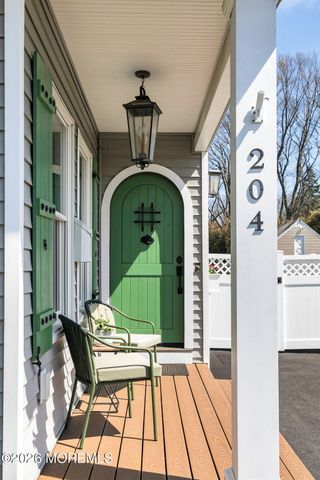 204 Pine Place, Red Bank, NJ 07701