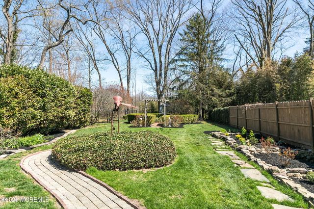 204 Pine Place, Red Bank, NJ 07701