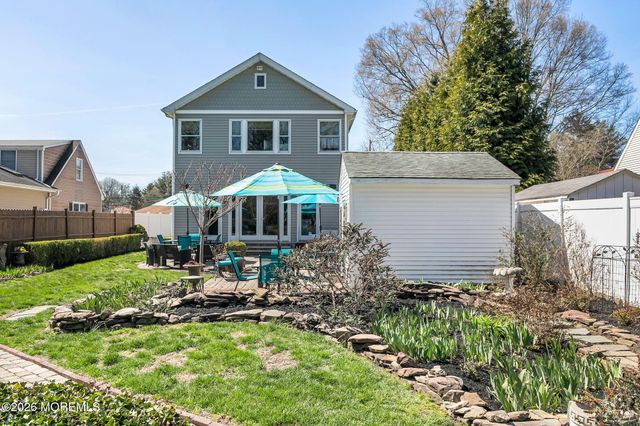 204 Pine Place, Red Bank, NJ 07701