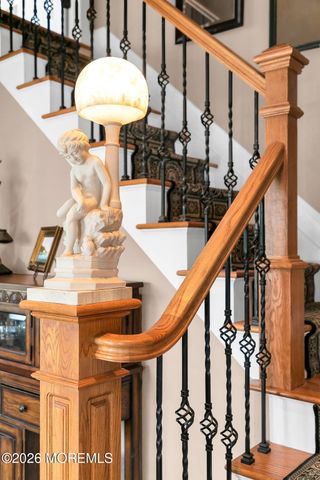 204 Pine Place, Red Bank, NJ 07701