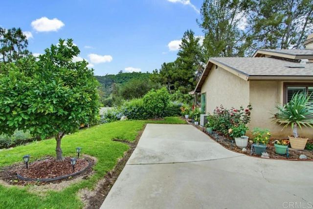 1637 Pala Lake Drive, Fallbrook, CA 92028