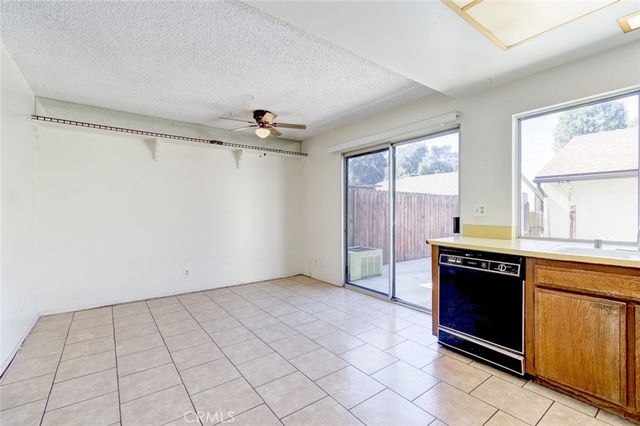 1274 Whisperglen, San Dimas, CA 91773