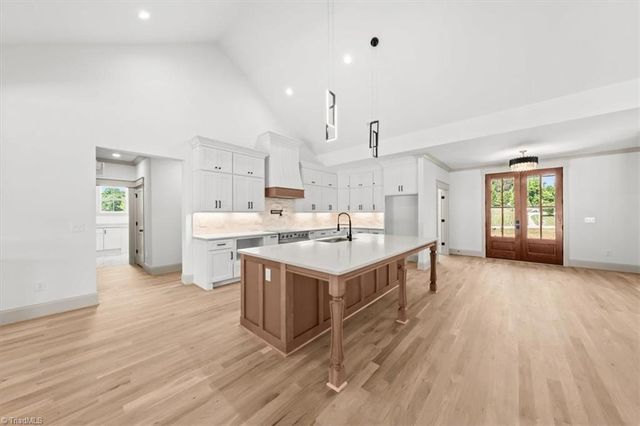 101 Maxmillian Drive, Greensboro, NC 27406