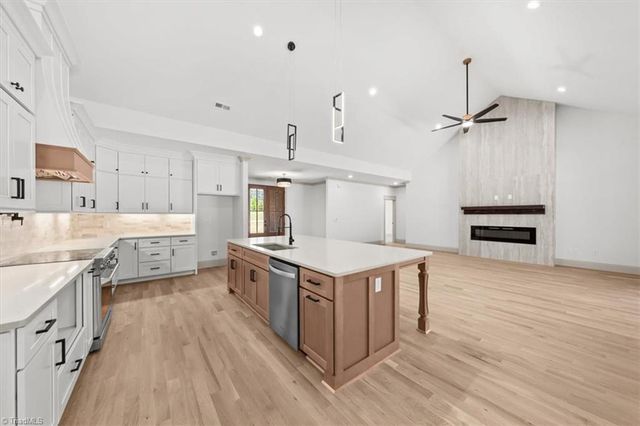 101 Maxmillian Drive, Greensboro, NC 27406