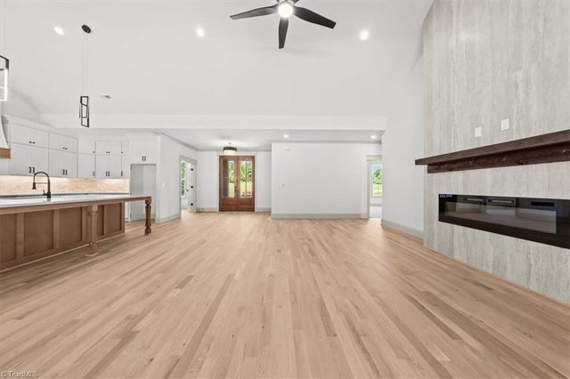 101 Maxmillian Drive, Greensboro, NC 27406