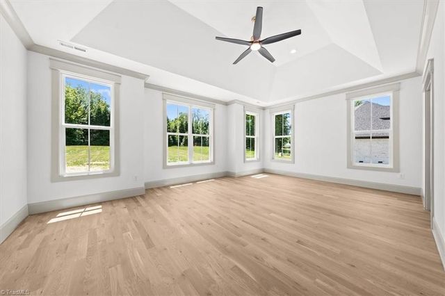 101 Maxmillian Drive, Greensboro, NC 27406