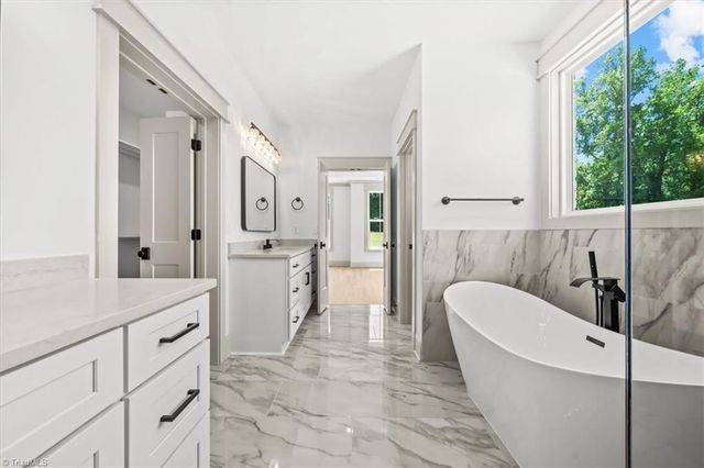 101 Maxmillian Drive, Greensboro, NC 27406