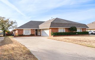 12417 Green Valley Drive, Oklahoma City, OK 73120