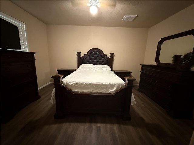 18519 Knob Hill Lake Lane, Humble, TX 77346