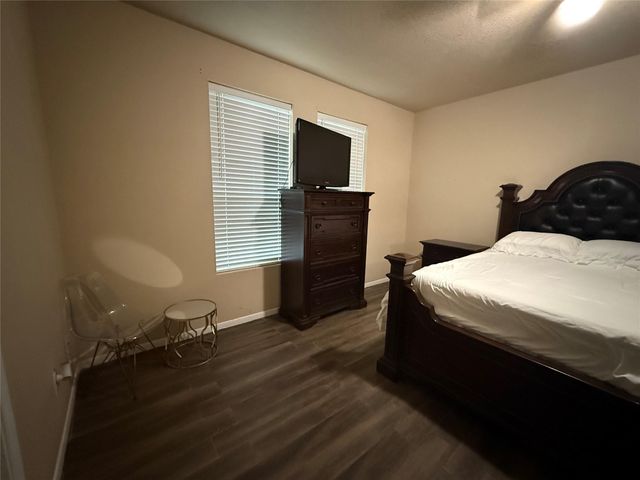 18519 Knob Hill Lake Lane, Humble, TX 77346