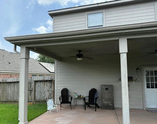 18519 Knob Hill Lake Lane, Humble, TX 77346