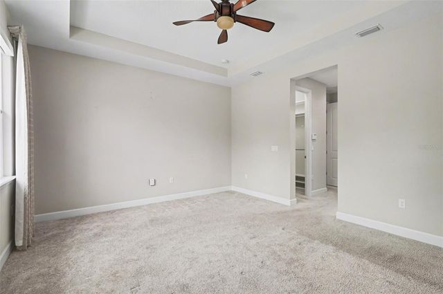 1011 VICTORIA HILLS DRIVE S, Deland, FL 32724