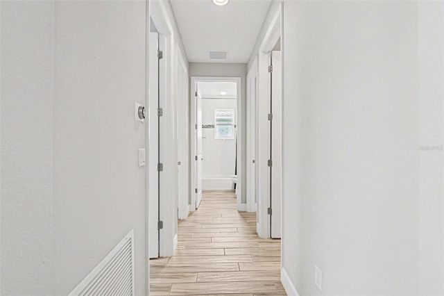 1011 VICTORIA HILLS DRIVE S, Deland, FL 32724