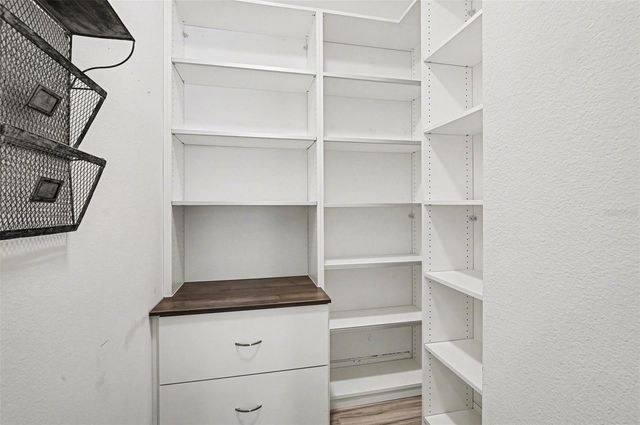 1011 VICTORIA HILLS DRIVE S, Deland, FL 32724