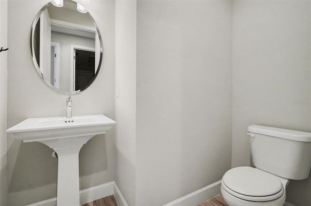 1011 VICTORIA HILLS DRIVE S, Deland, FL 32724