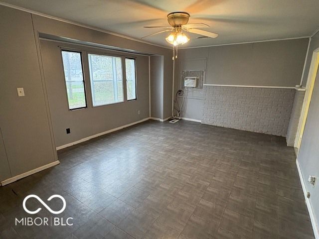 2025 S Lazy Creek Drive, Muncie, IN 47302