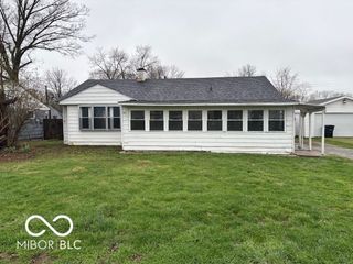 2025 S Lazy Creek Drive, Muncie, IN 47302