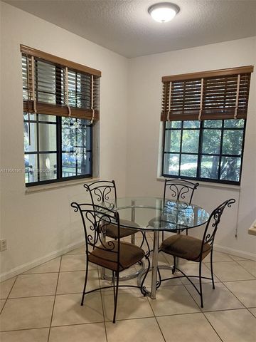 1659 Passion Vine Circle 184, Weston, FL 33326
