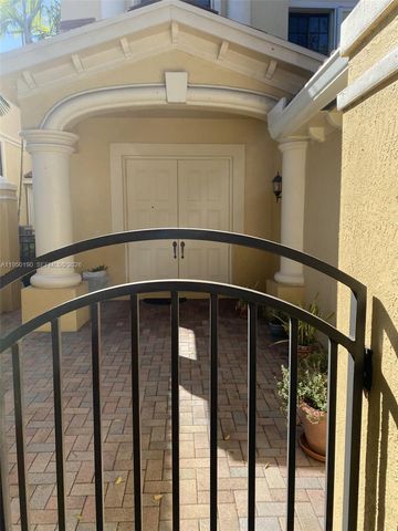 1659 Passion Vine Circle 184, Weston, FL 33326