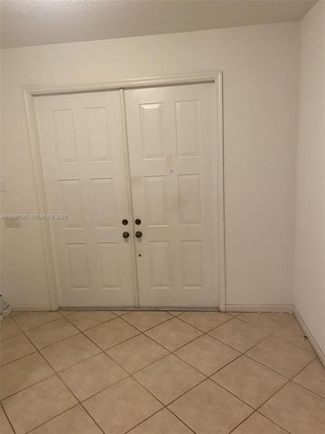 1659 Passion Vine Circle 184, Weston, FL 33326
