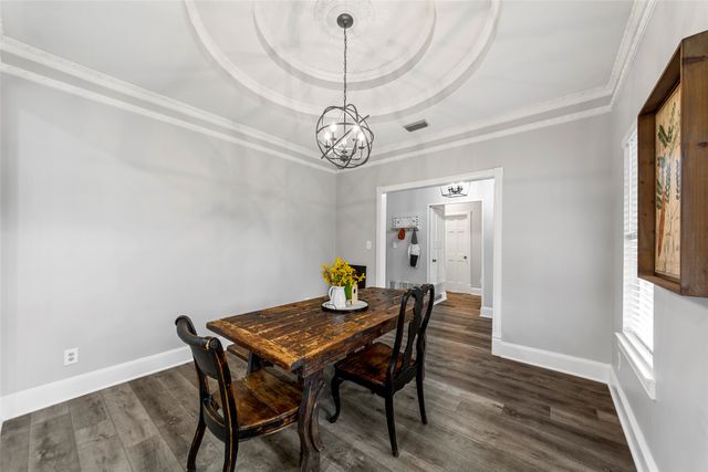 5601 Burgundy Drive, Greenville, TX 75402