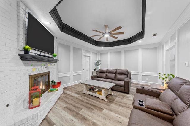 5601 Burgundy Drive, Greenville, TX 75402