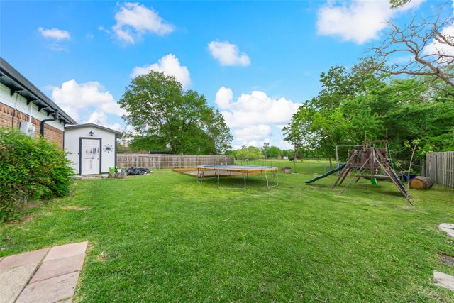 5601 Burgundy Drive, Greenville, TX 75402