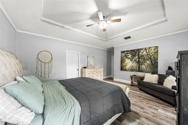 5601 Burgundy Drive, Greenville, TX 75402