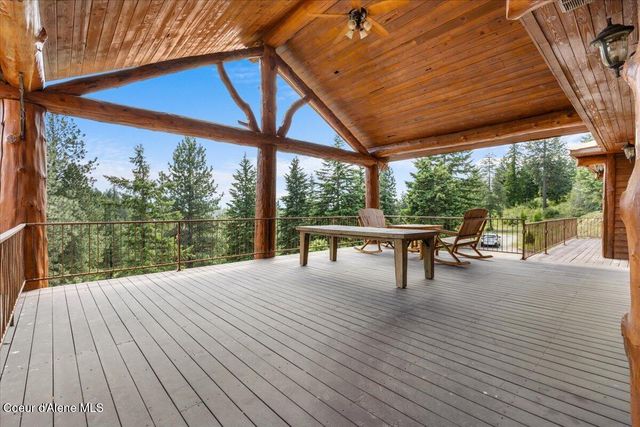 5239 E DODD RD, Hayden, ID 83835