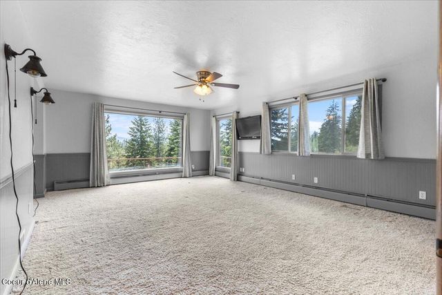 5239 E DODD RD, Hayden, ID 83835
