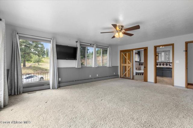 5239 E DODD RD, Hayden, ID 83835
