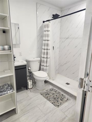 1385 NE 133rd St -, North Miami, FL 33161