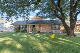 6706 Kingsbury Drive, Dallas, TX 75231