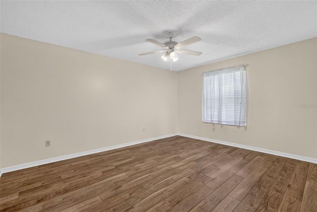 483 HILDALGO DRIVE, The Villages, FL 32159