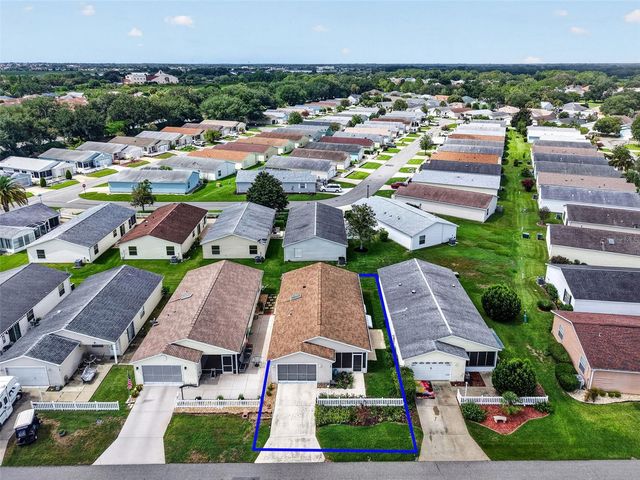 483 HILDALGO DRIVE, The Villages, FL 32159