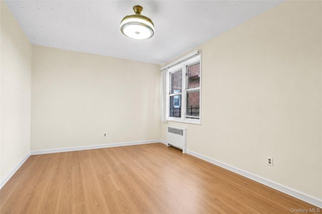 28-02 Parsons Boulevard 4E, Flushing, NY 11354