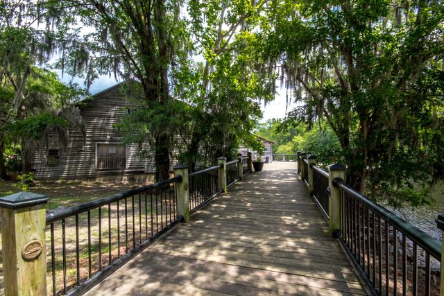1215 Park Hill Dr., Conway, SC 29526