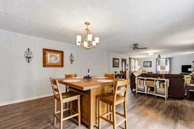 1215 Park Hill Dr., Conway, SC 29526